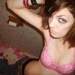 Teen esthéticienne emo 20 ans pour plan très hot emo sexy 2