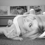Jolie coquine emo blonde suceuse de … emo salope