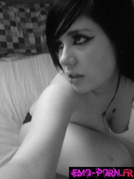 Emo photo nue